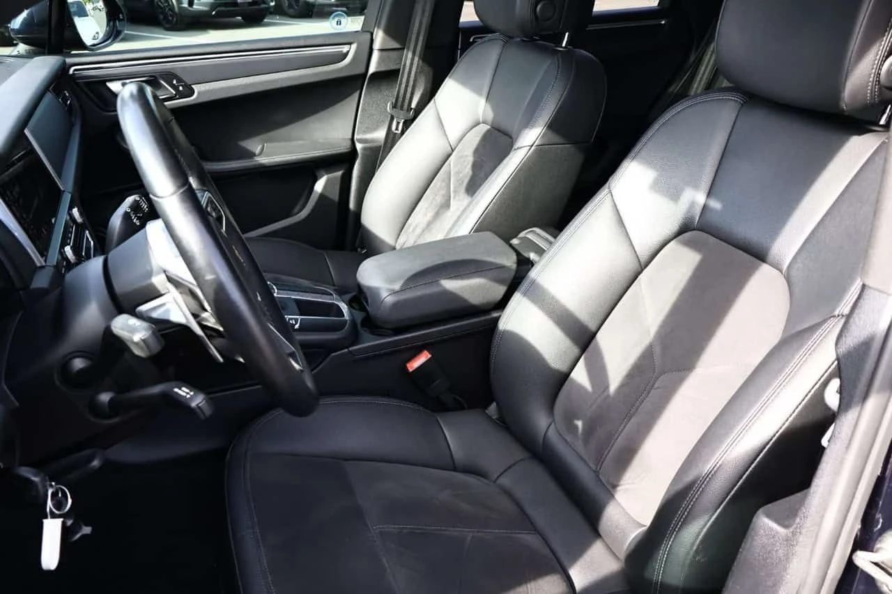 Porsche Macan * Base 4dr All Wheel Drive * CARFAX * ЦЕНА ДО БГ, снимка 10 - Автомобили и джипове - 54826615