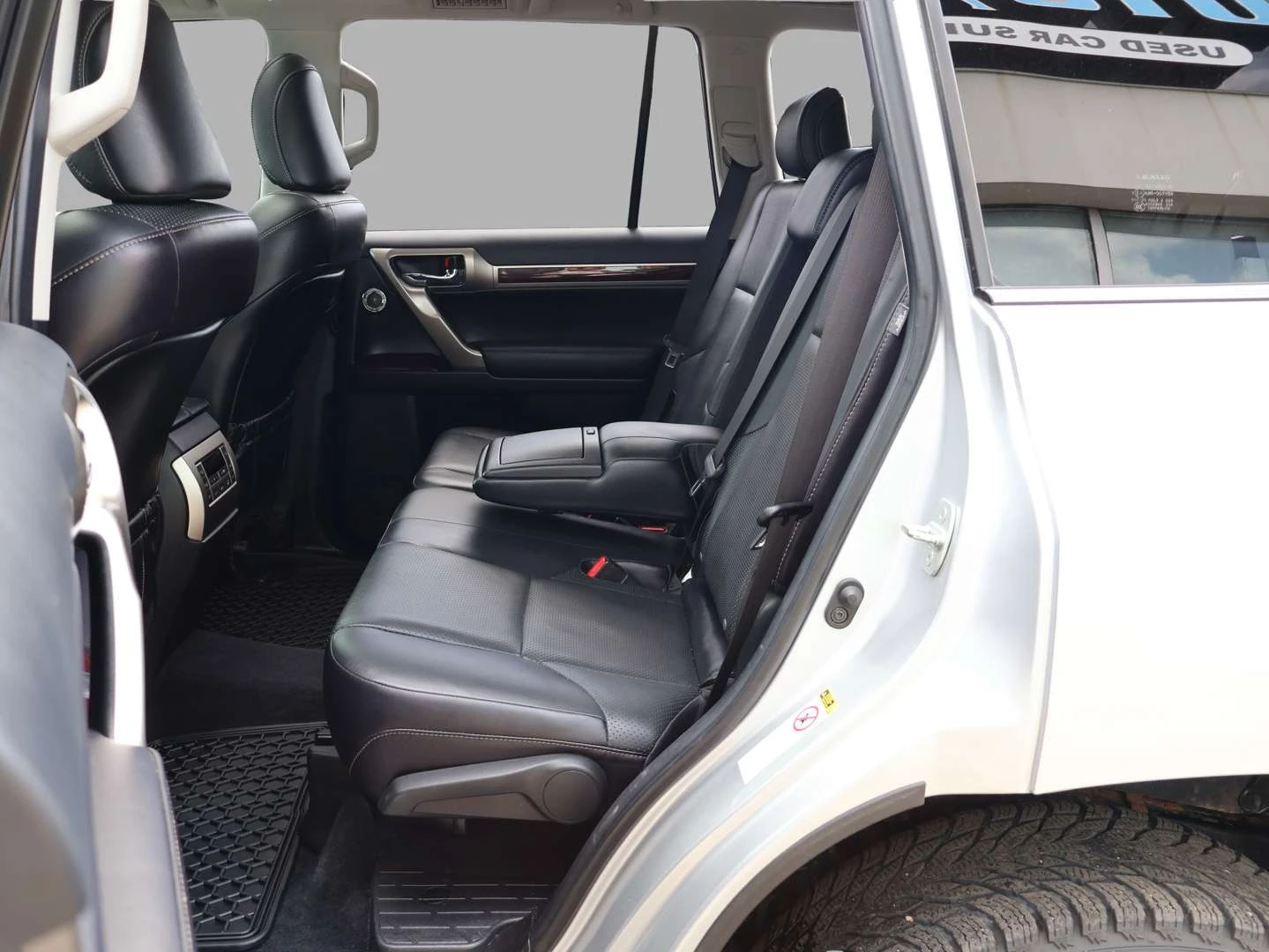 Lexus GX 4�4 / 7 ����� / ���� / ���� �� �� | Mobile.bg � ����������� 12