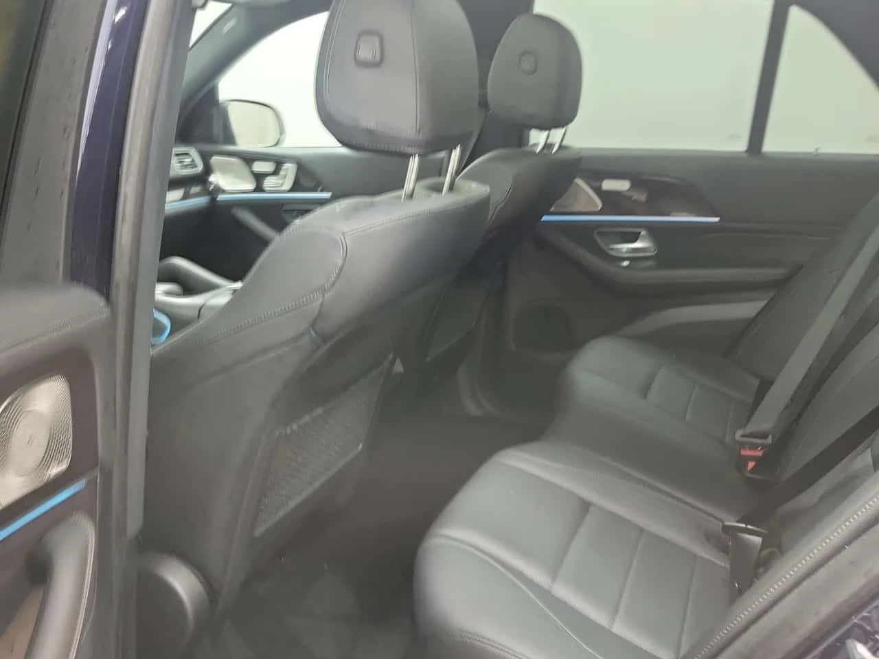 Mercedes-Benz GLE 450 * 4MATIC * BURMESTER * АМБИЕНТНО * ОПЦИЯ ЗА ФИНАНС, снимка 3 - Автомобили и джипове - 54935524