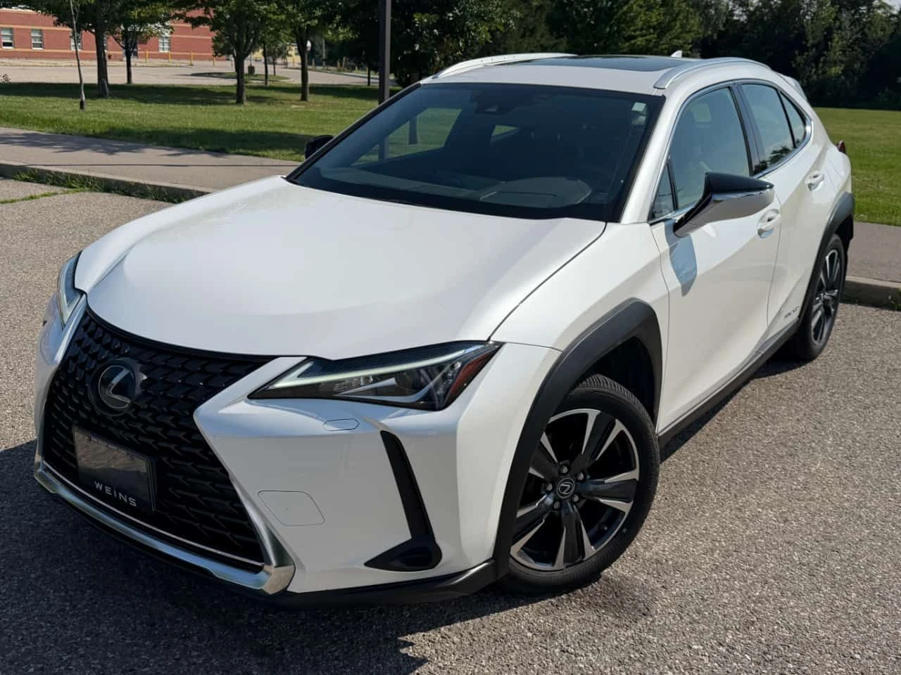 Lexus UX 250h| ОБДУХ| 2 КЛЮЧА| ПАНО| 