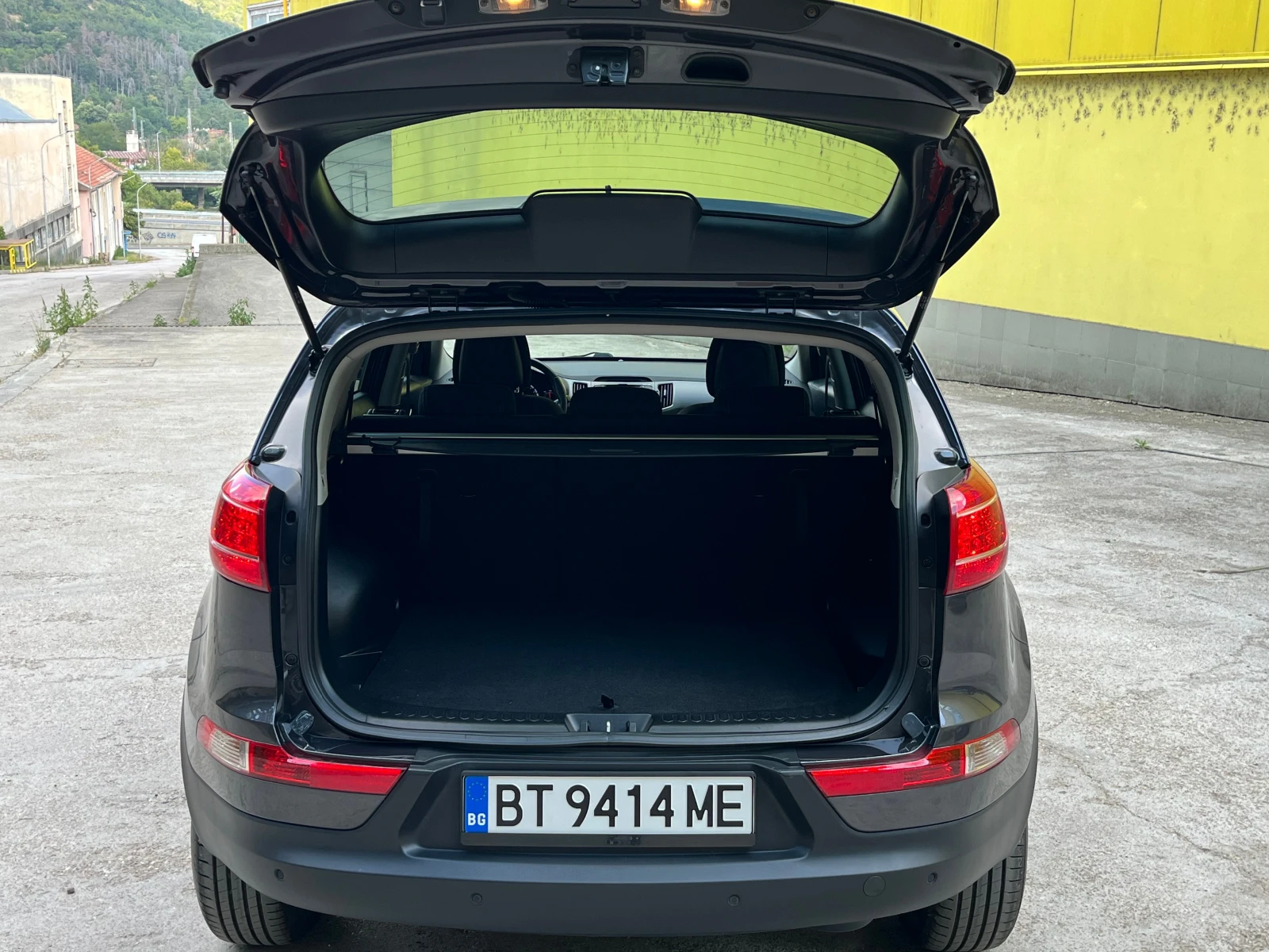 Kia Sportage 1.7 CRDI Eco Dynamics, снимка 14 - Автомобили и джипове - 55656245