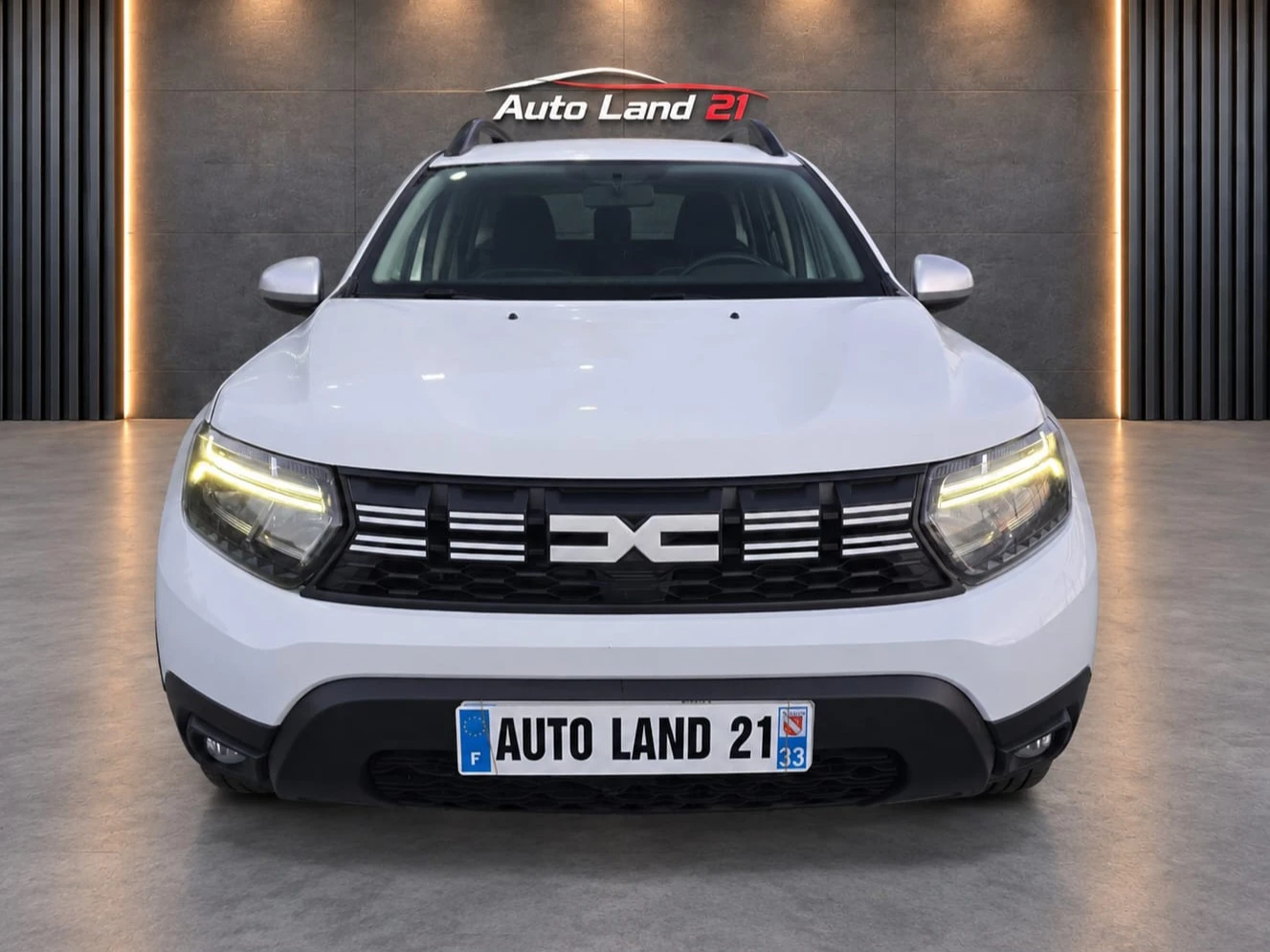 Dacia Duster 1.5BlueDCI* 115кс* 4x4* FACE LIFT* , снимка 2 - Автомобили и джипове - 56336626