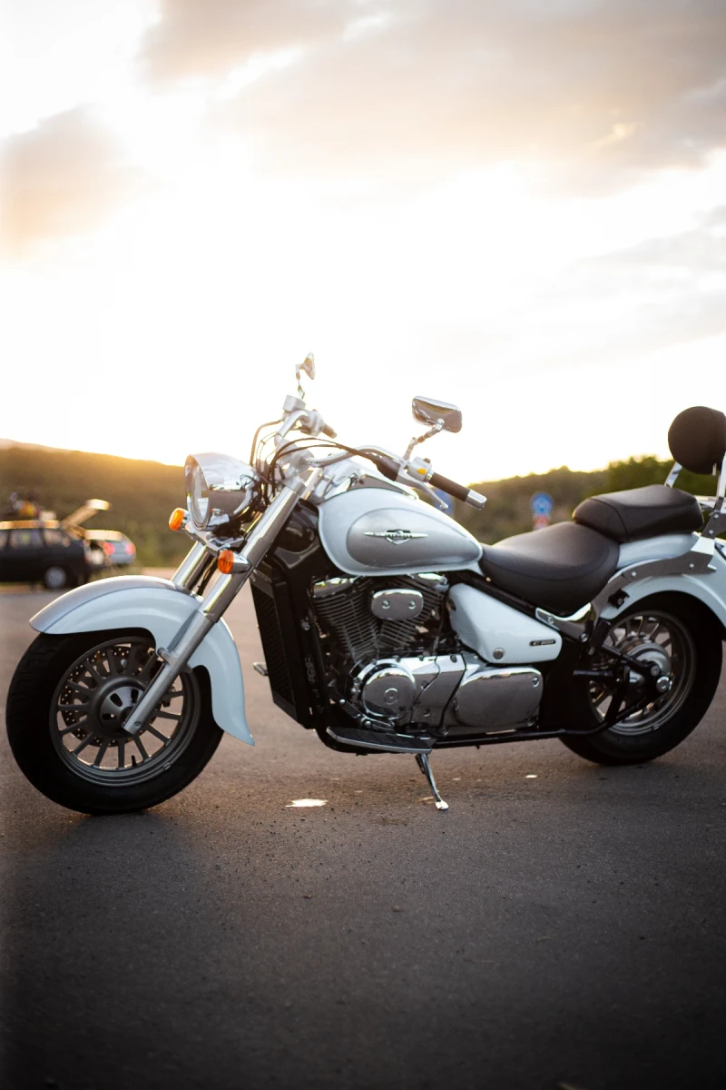 Suzuki Intruder, снимка 5 - Мотоциклети и мототехника - 52559772