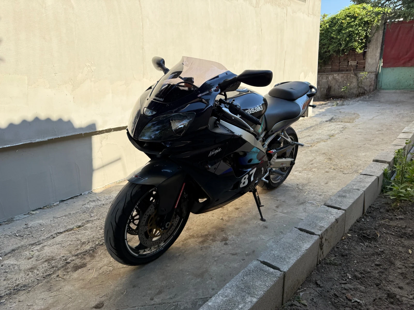 Kawasaki Ninja ZX9R Germany - изображение 2