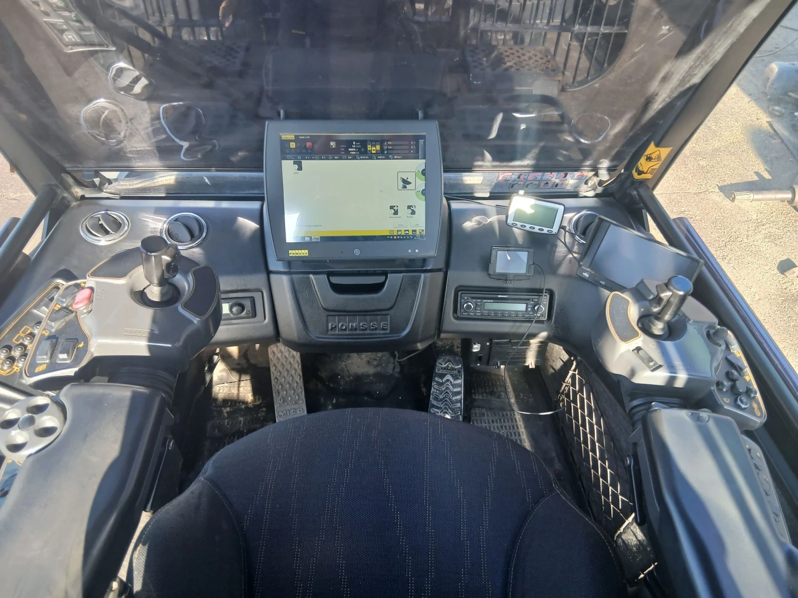 �������������� ������ ������ �� ���������� Ponsse Buffalo 8x8 | Mobile.bg � ����������� 12