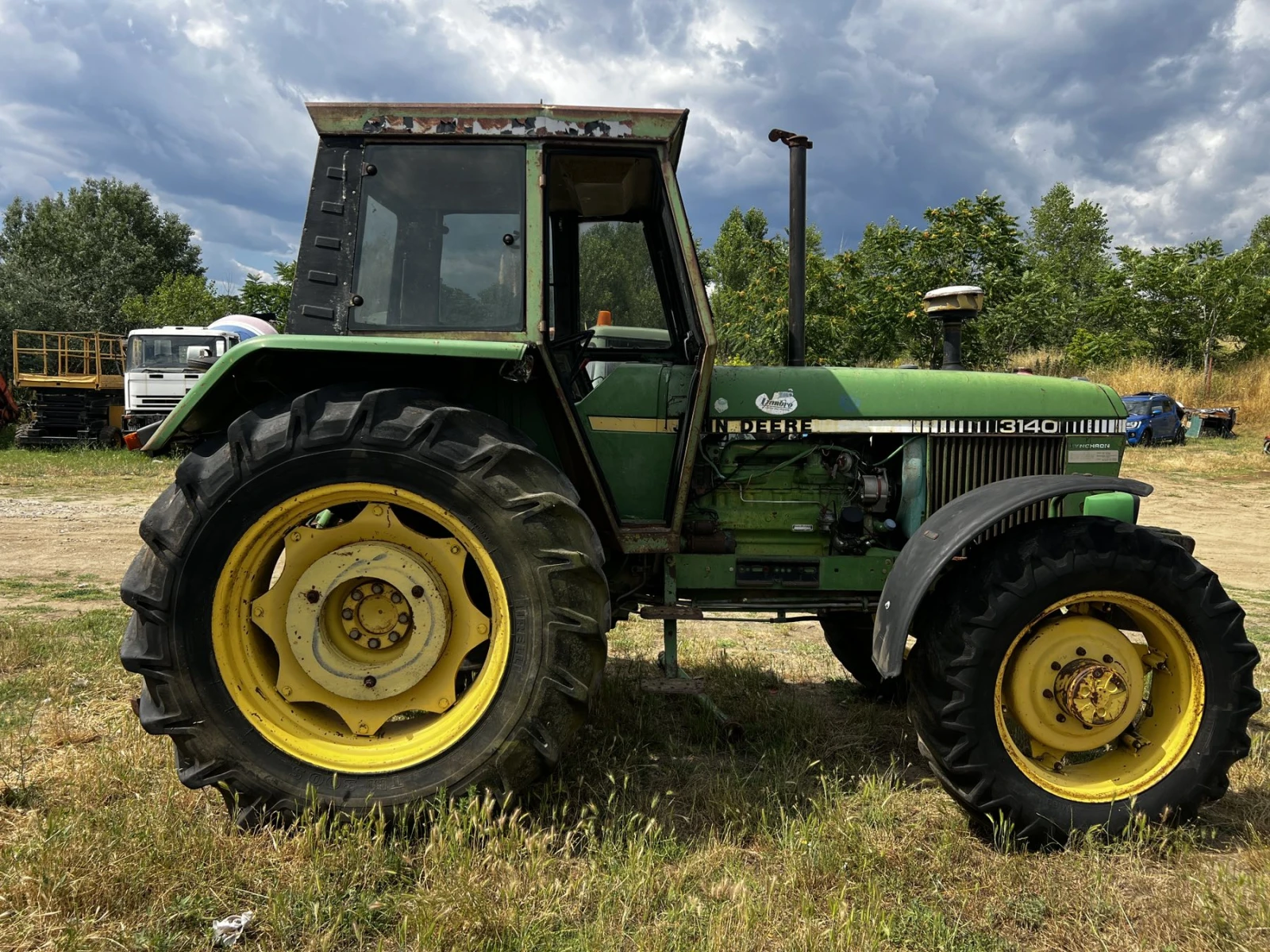 Трактор John Deere