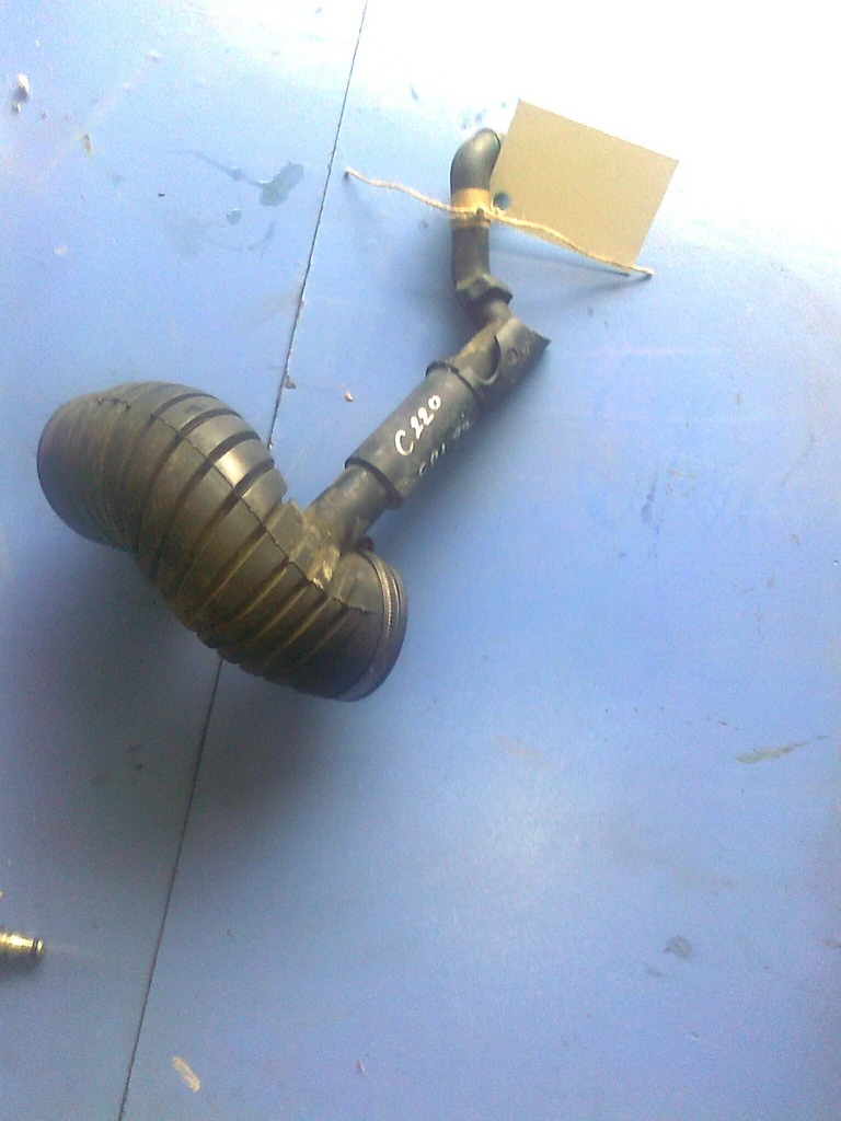 Тръба турбо за Мерцедес Ц220 ЦДИ 99г.