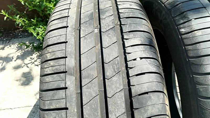 Гуми Летни 205/55R16, снимка 3 - Гуми и джанти - 25724662