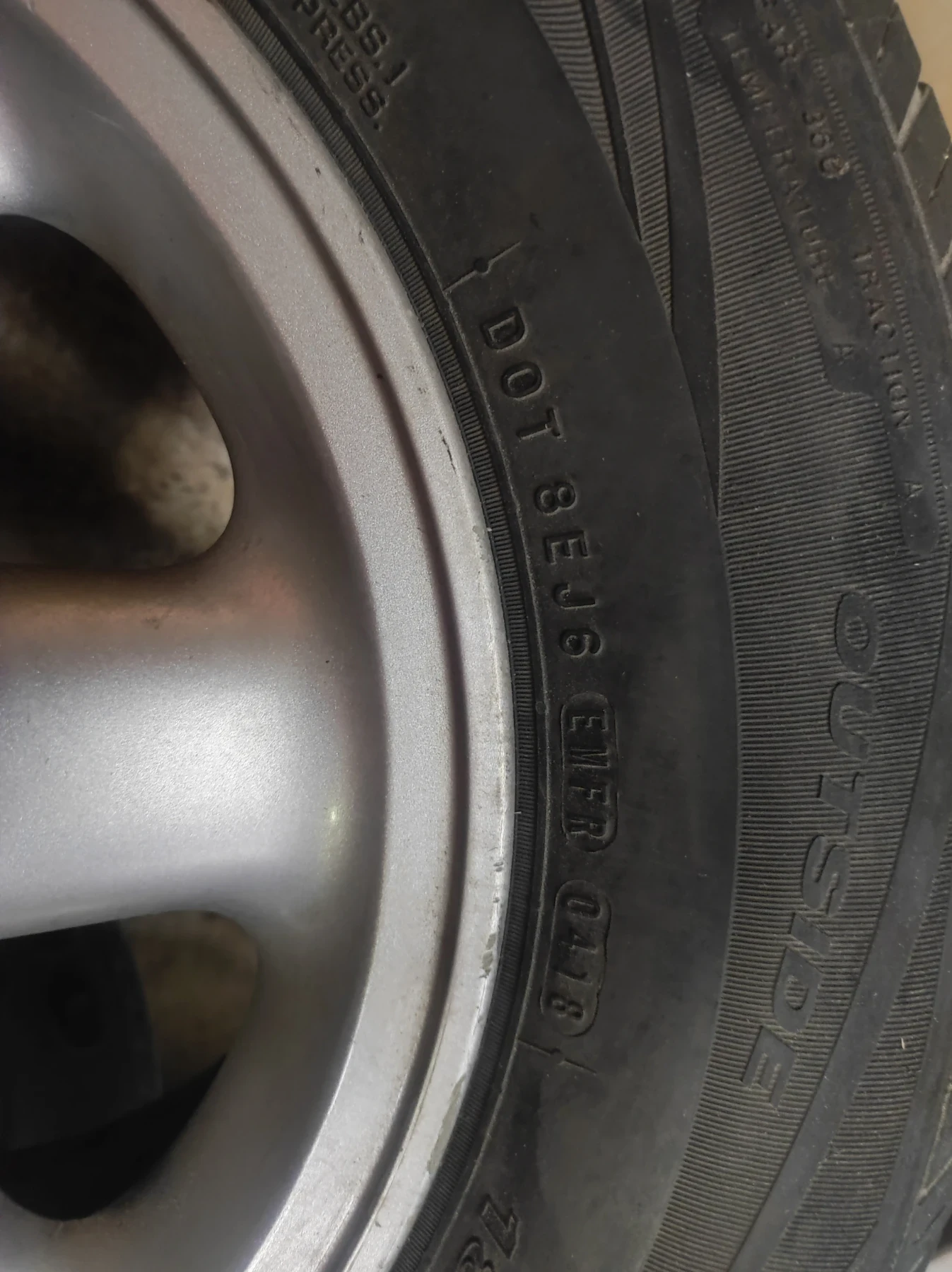    185/70R14  Renault Megane | Mobile.bg   3