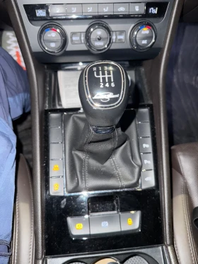 Skoda Superb L&K, снимка 7