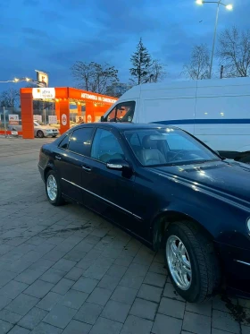 Mercedes-Benz E 280, снимка 8