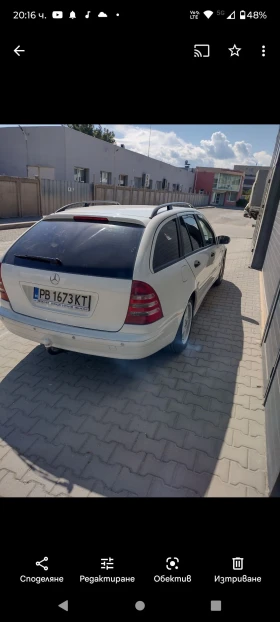 Mercedes-Benz C 200, снимка 13