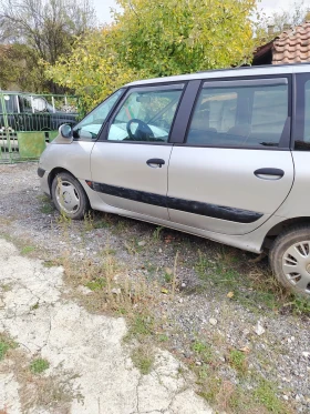     Renault Espace 2.2