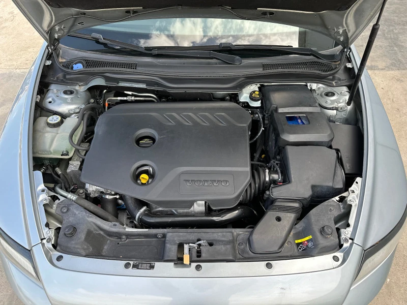 Volvo V50 1.6d D2-114k.c* UNIKAT* , снимка 17 - Автомобили и джипове - 46165182