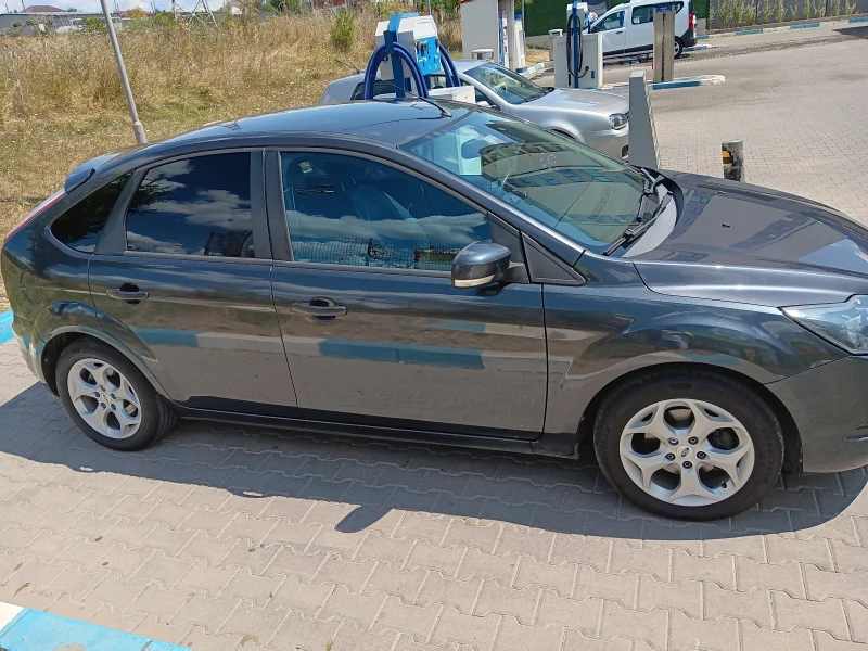 Ford Focus 1.6 TDCI Titanium, снимка 2 - Автомобили и джипове - 46870003