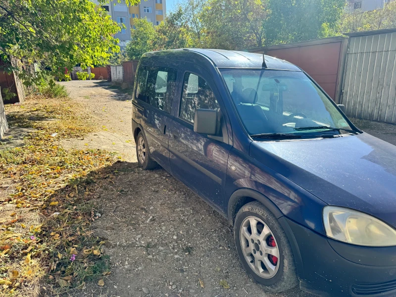 Opel Combo 1.3 cdti, снимка 2 - Автомобили и джипове - 47446518