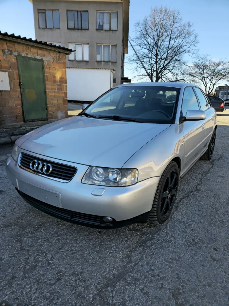 Audi A3 1.8 TURBO, снимка 2 - Автомобили и джипове - 48799624