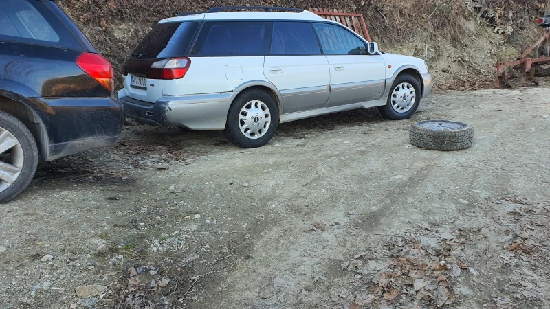 Subaru Outback 2.5 ръчни скорости , бързи бавни, снимка 5 - Автомобили и джипове - 49451753