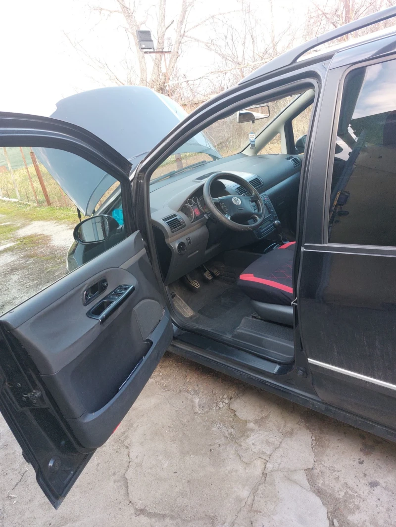 VW Sharan, снимка 6 - Автомобили и джипове - 49514587