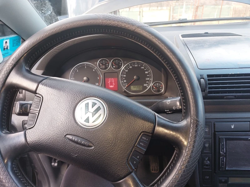 VW Sharan, снимка 5 - Автомобили и джипове - 49514587