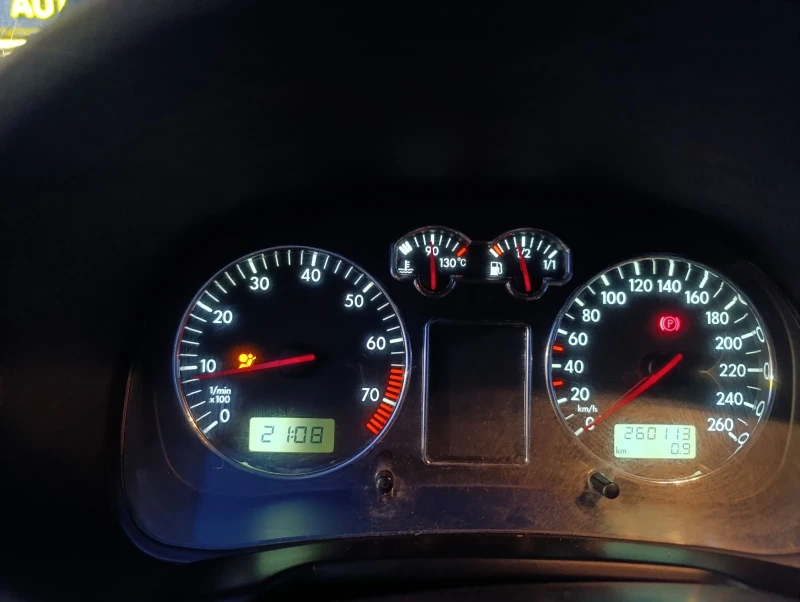 VW Golf 4, снимка 8 - Автомобили и джипове - 52262224