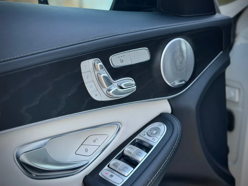 Mercedes-Benz C 43 AMG (C450 AMG), снимка 11 - Автомобили и джипове - 52945007