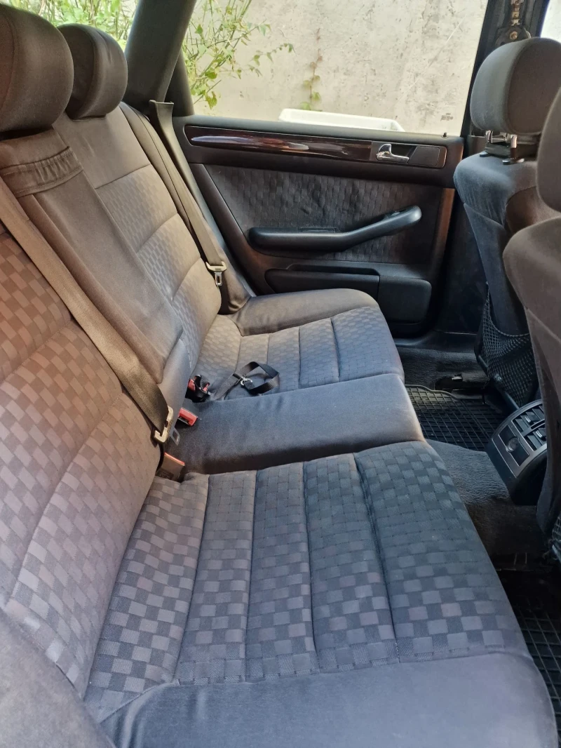 Audi A6 1.8Т quattro, снимка 5 - Автомобили и джипове - 51533294
