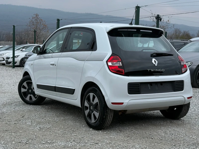 Renault Twingo 0.9 LIMITED 39 000 km , снимка 4 - Автомобили и джипове - 52792964