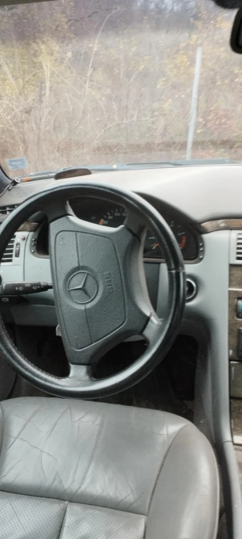 Mercedes-Benz E 290, снимка 6 - Автомобили и джипове - 52922300
