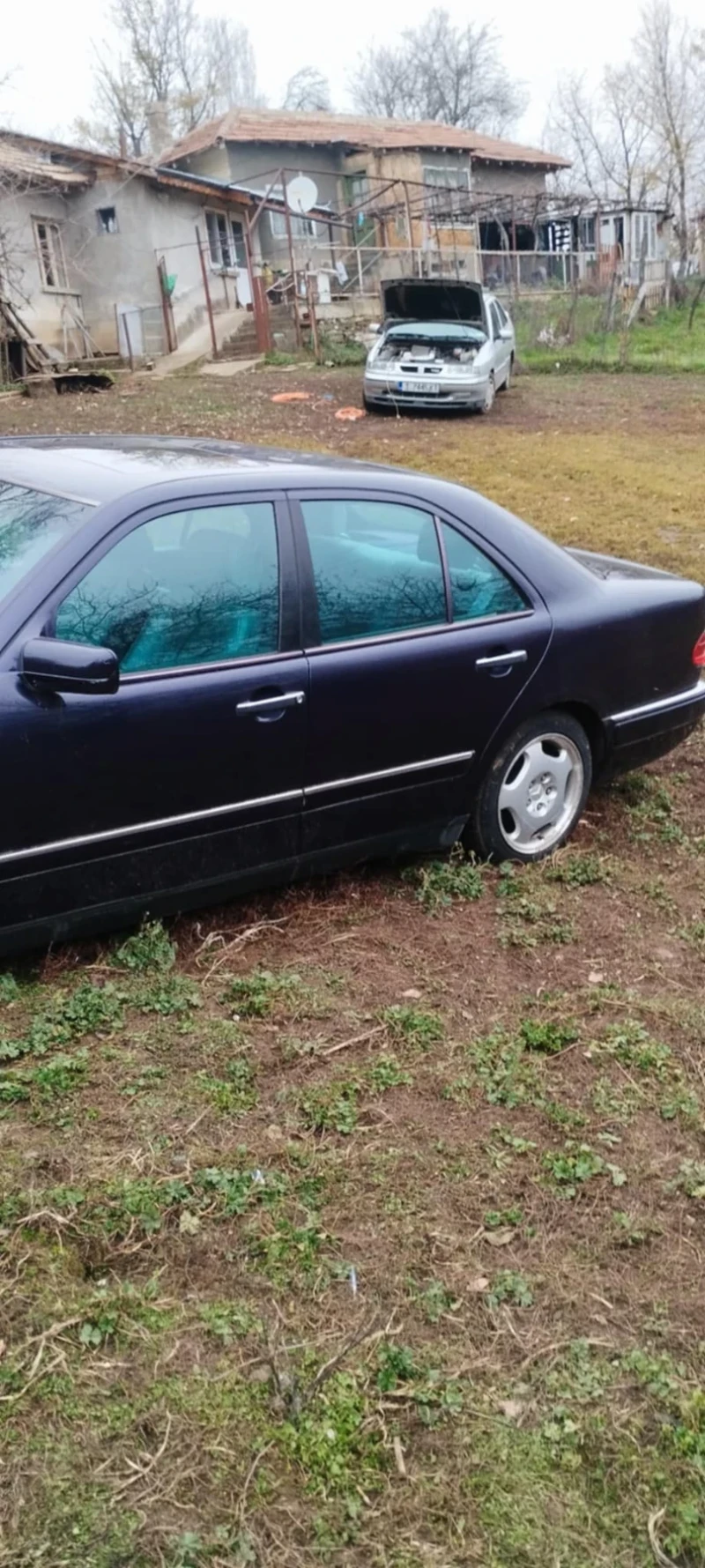 Mercedes-Benz E 290, снимка 3 - Автомобили и джипове - 52922300