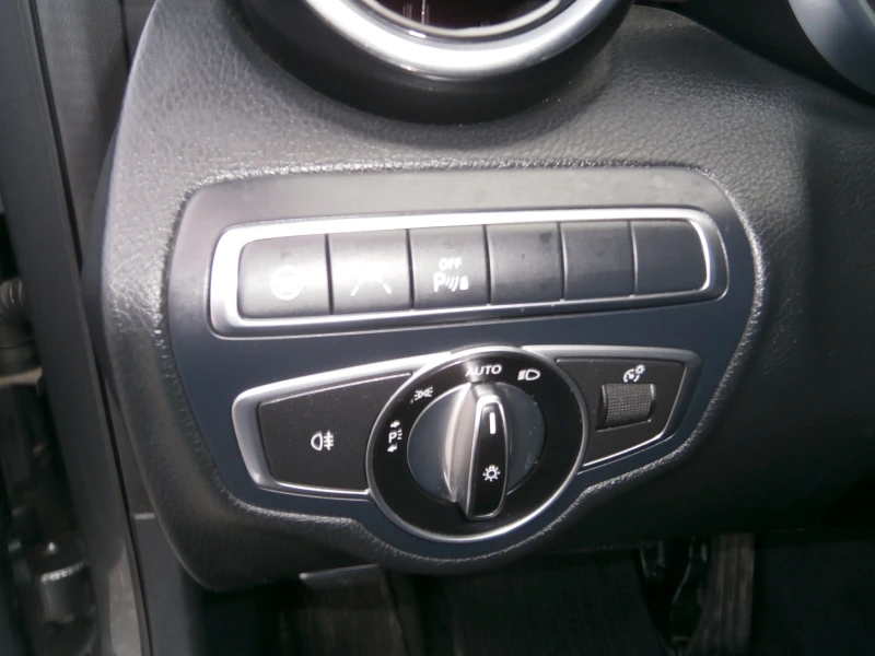 Mercedes-Benz C 220 NOV VNOS* TOP* , снимка 14 - Автомобили и джипове - 53023734