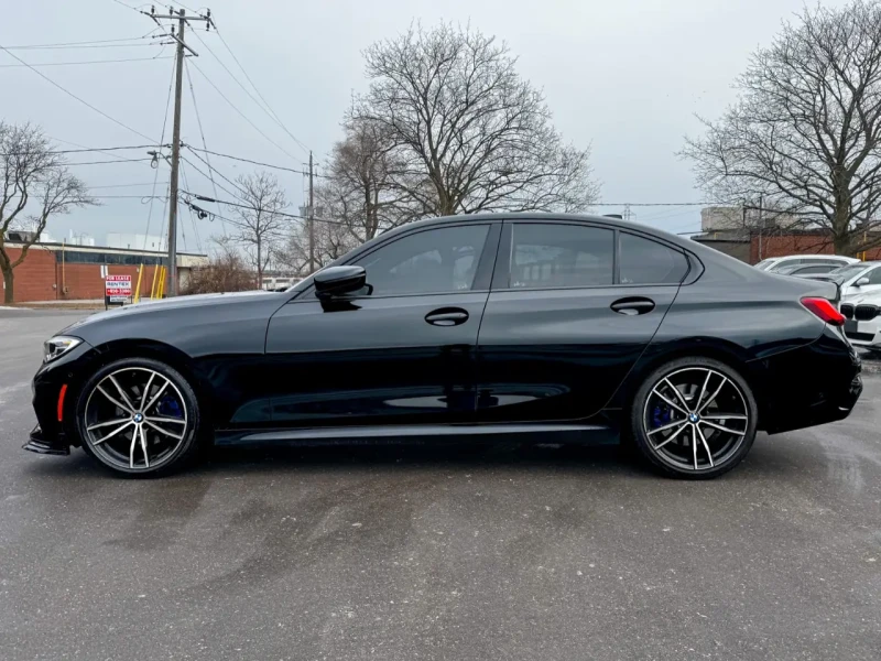 BMW 330 M-pkg* Heads up display*  carplay* X-drive, снимка 4 - Автомобили и джипове - 53166774