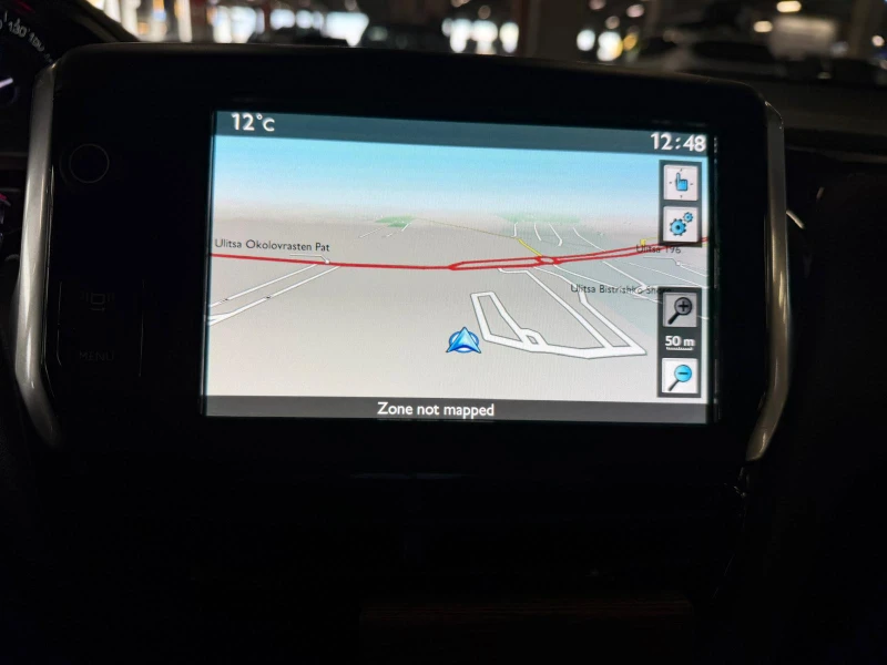 Peugeot 208, снимка 10 - Автомобили и джипове - 53277065