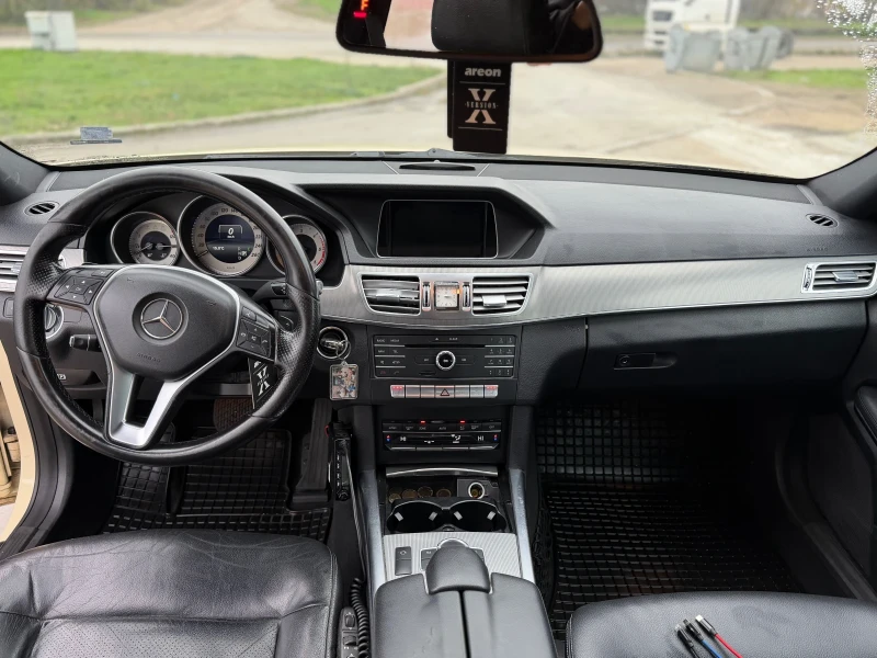 Mercedes-Benz E 220, снимка 5 - Автомобили и джипове - 53281876