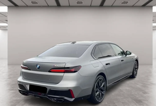 BMW 760 e M xDrive = Shadow Line = Гаранция, снимка 2 - Автомобили и джипове - 54339417