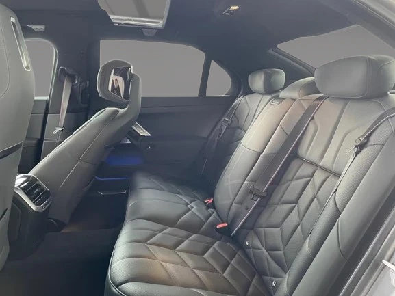 BMW 760 e M xDrive = Shadow Line = Гаранция, снимка 11 - Автомобили и джипове - 54339417