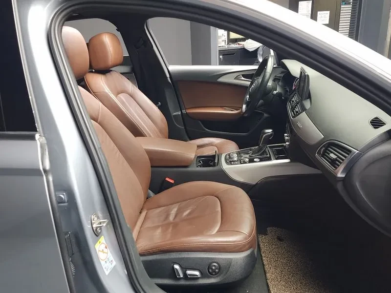 Audi A6 2.0 TDI Quattro, снимка 11 - Автомобили и джипове - 54561223