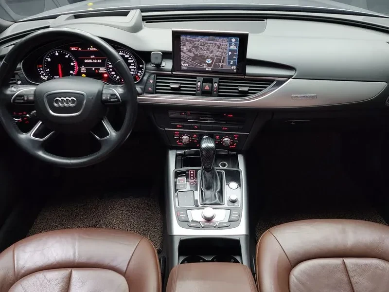 Audi A6 2.0 TDI Quattro, снимка 7 - Автомобили и джипове - 54561223