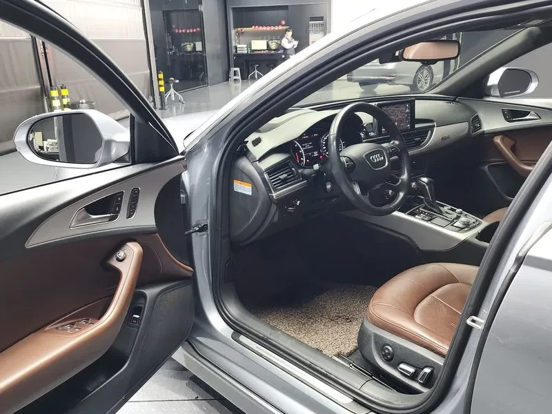 Audi A6 2.0 TDI Quattro, снимка 10 - Автомобили и джипове - 54561223
