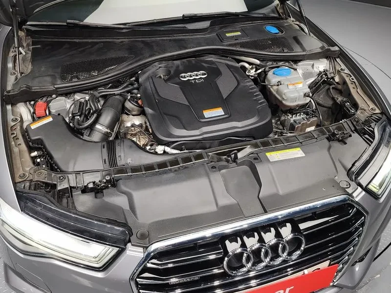 Audi A6 2.0 TDI Quattro, снимка 6 - Автомобили и джипове - 54561223