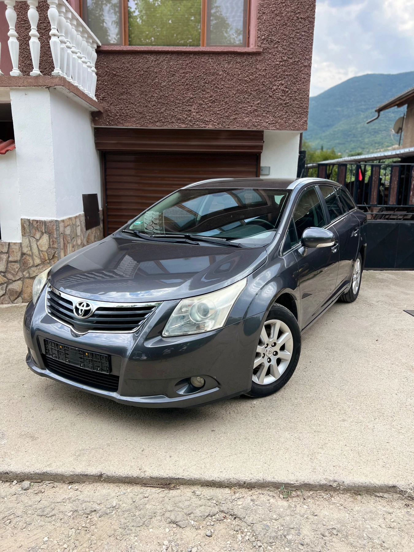 Toyota Avensis 2.0D4D= NAVI= TOP= EURO5=  - [1] 