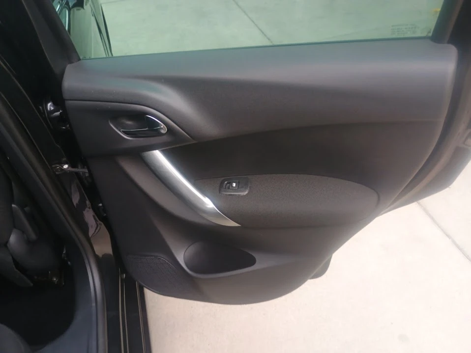 Citroen C3 1.4 EXCLUSIVE - изображение 6