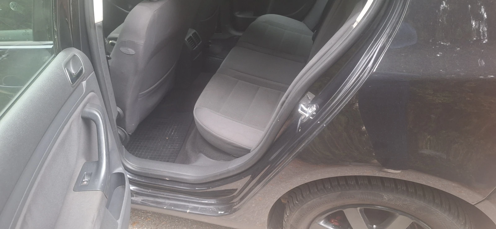 VW Golf 1.9 TDI EDITION - изображение 10