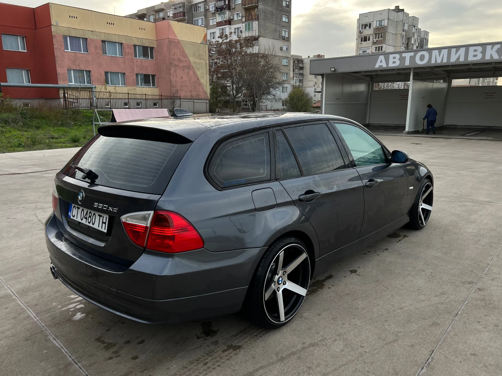 BMW 330 330xd - изображение 9