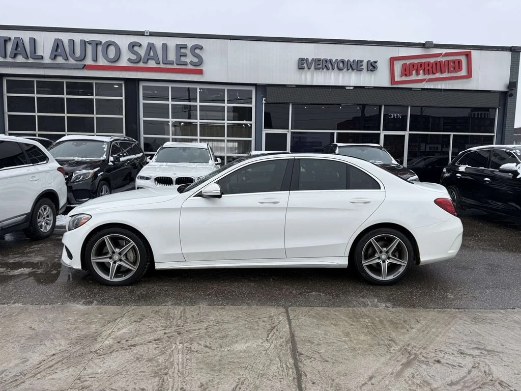 Mercedes-Benz C 300 * CARFAX * ЦЕНА ДО БГ - изображение 6