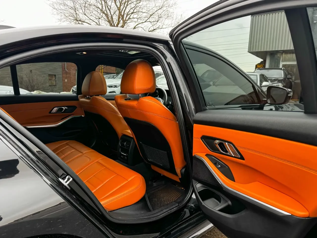 BMW 330 M-pkg* Heads up display*  carplay* X-drive | Mobile.bg � ����������� 12