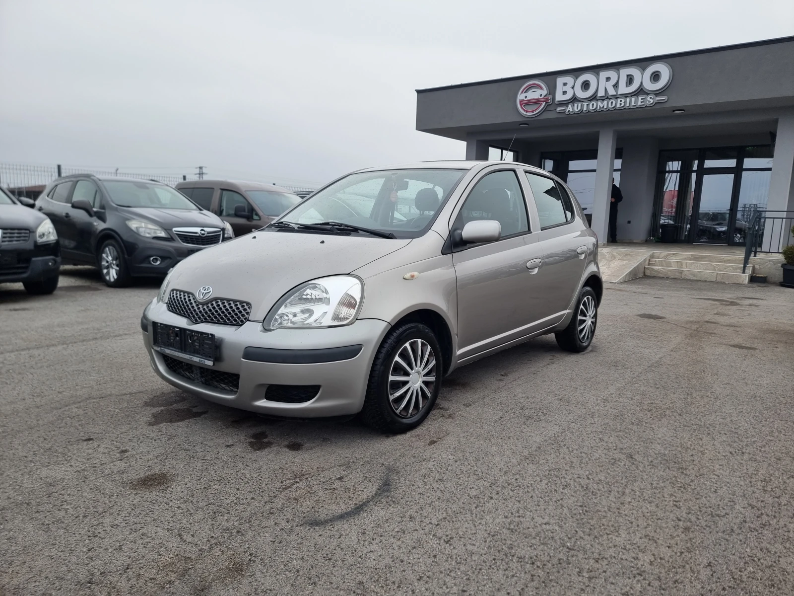 Toyota Yaris 1.3VVT-I | Mobile.bg � ����������� 3
