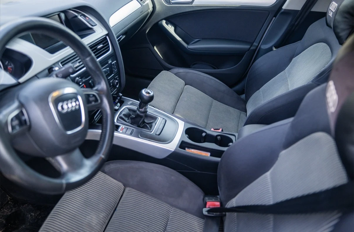 Audi A4, снимка 6 - Автомобили и джипове - 53830447