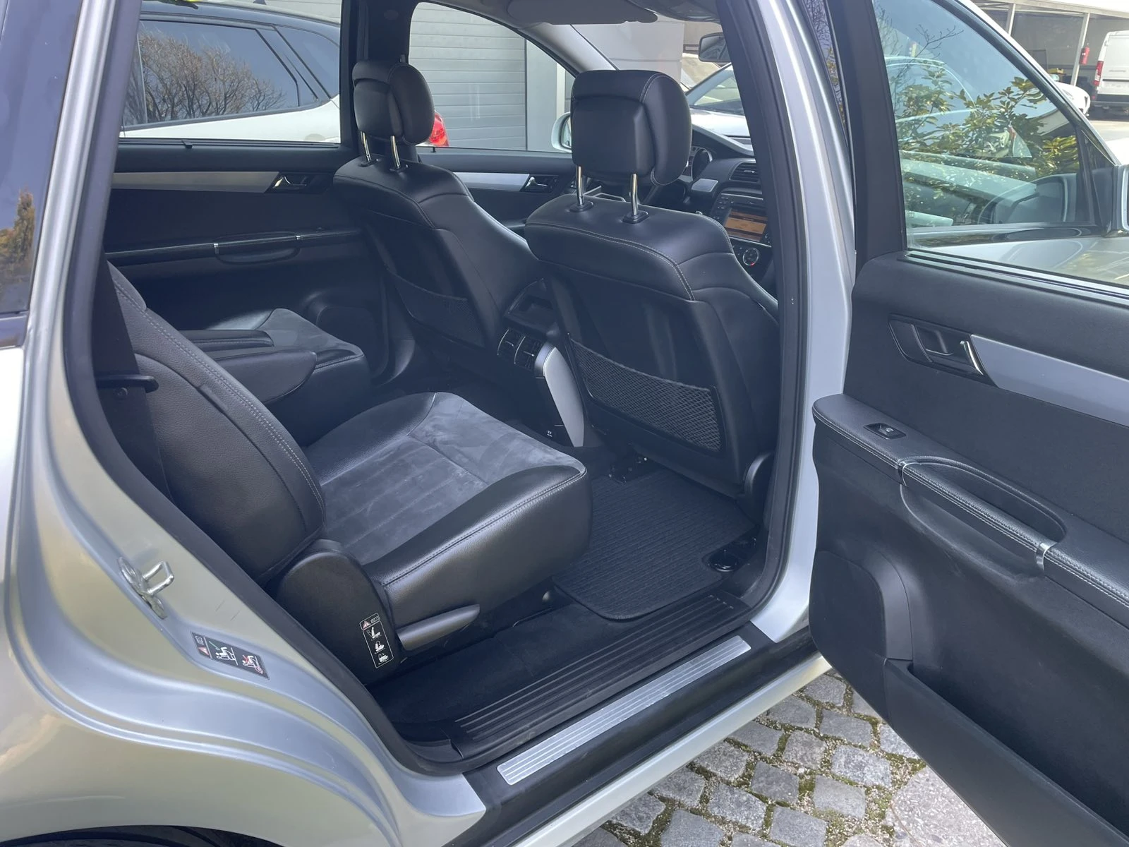 Mercedes-Benz R 300 CDI, AMG ����� | Mobile.bg � ����������� 11