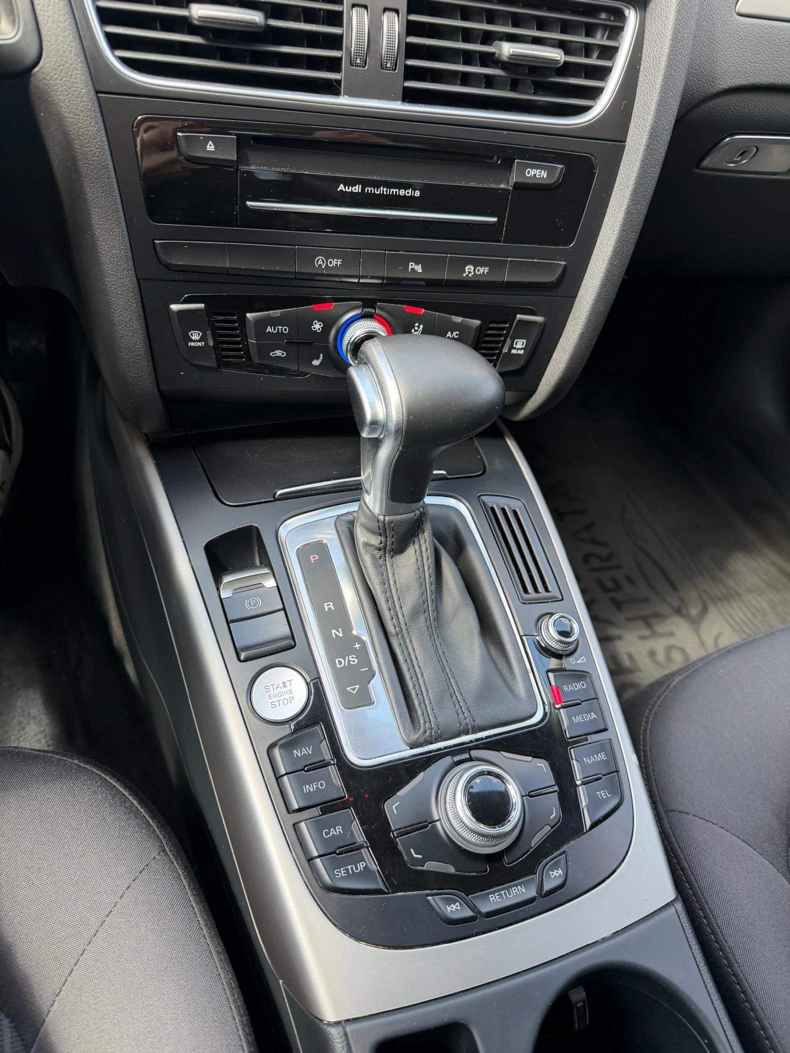 Audi A4, снимка 6 - Автомобили и джипове - 54367701